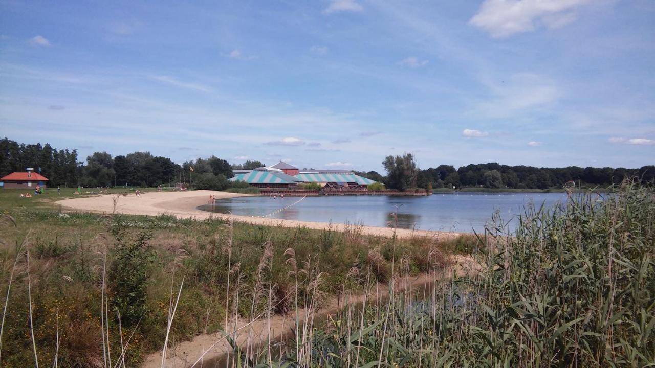Poort Van De Veluwe Voorthuizen Exterior photo